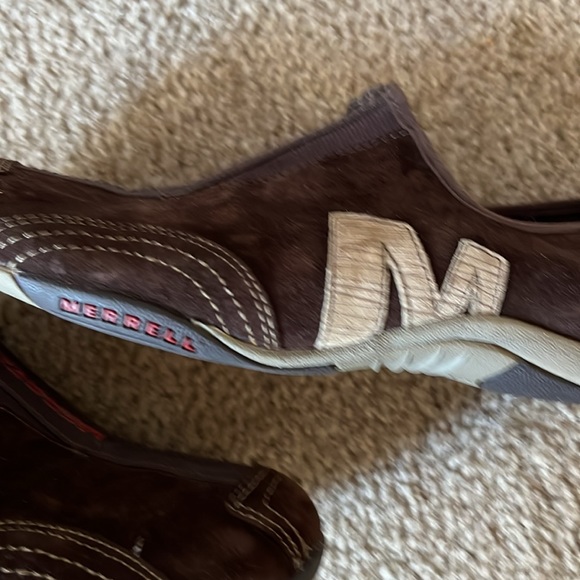 Merrell Leather Shoes - Picture 2 of 7